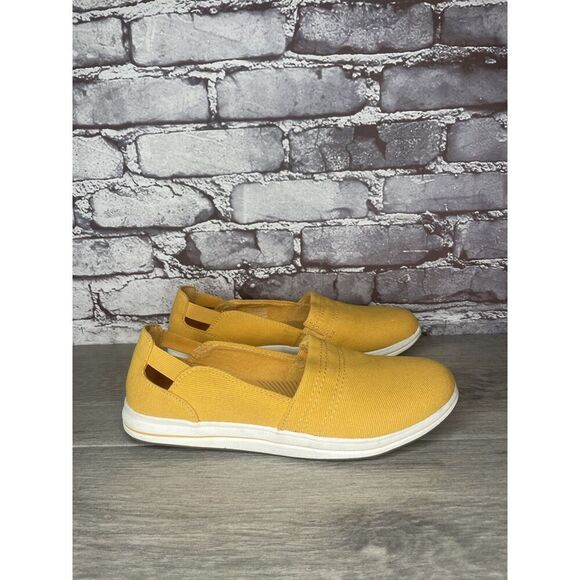 Clarks Cloud Steppers 27975 Yellow Canvas Breeze Shoes Women Sz 8.5M US/38.5EU - Picture 10 of 16